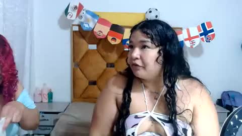 Snapshot of nathy_voyeur chatting on 07/06/26, 01:19 nathy_voyeur online show from 07/06/26, 01:19