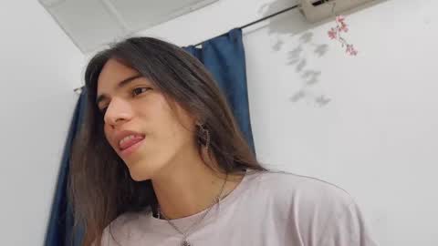 Nati online show from 10/13/25, 02:11