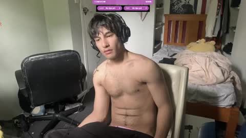 native_boy2 online show from 10/15/25, 01:06