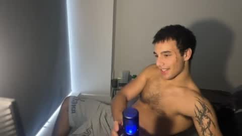 native_boy2 online show from 04/11/26, 11:31