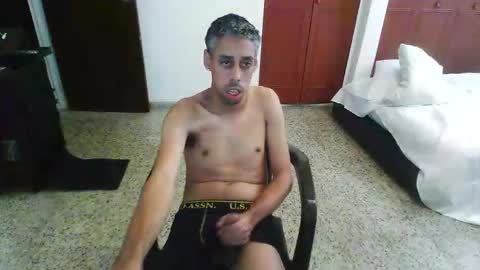 Snapshot of natsurept chatting on 11/26/25, 12:28 Jose online show from 11/26/25, 12:28