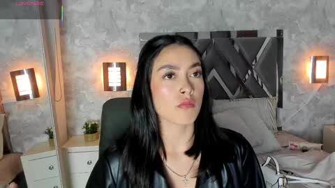 Natalia online show from 04/27/26, 02:31