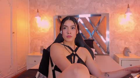 Natalia online show from 04/30/26, 12:28