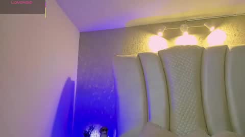 Natalia online show from 05/15/26, 02:51