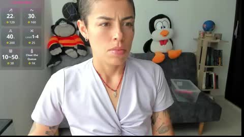 Snapshot of natt_op chatting on 10/10/25, 07:46 natt_op online show from 10/10/25, 07:46