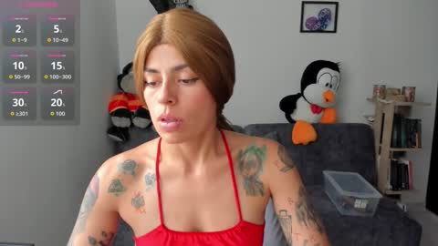 Snapshot of natt_op chatting on 10/17/25, 09:06 natt_op online show from 10/17/25, 09:06