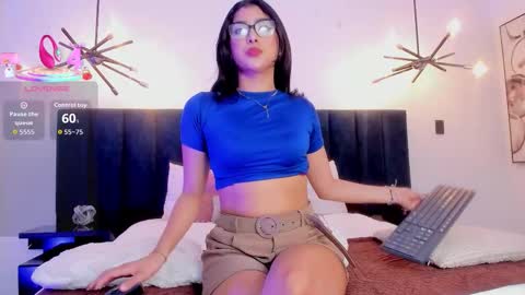 nattashaa online show from 09/21/25, 11:34