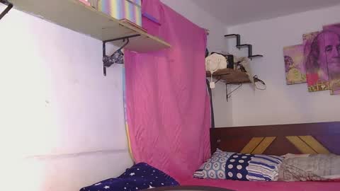 natalia online show from 01/18/25, 01:51