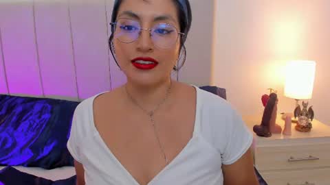 Nathalie online show from 06/08/26, 08:53