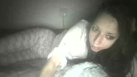 Chloe online show from 12/04/25, 07:11