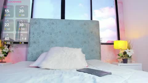 Snapshot of natty_roberts_ chatting on 02/13/25, 08:13 Natty online show from 02/13/25, 08:13