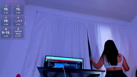 Sophia online show from 03/28/26, 10:42