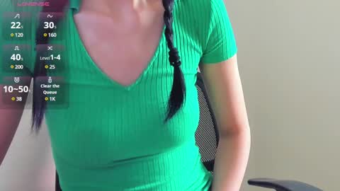 Snapshot of natural_form chatting on 03/09/25, 08:51 peach online show from 03/09/25, 08:51