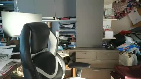 Snapshot of naturalchef69 chatting on 11/01/25, 02:08 naturalchef69 online show from 11/01/25, 02:08