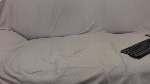 Snapshot of naturaldom77 chatting on 01/12/25, 06:28 Danny online show from 01/12/25, 06:28