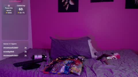 Gwen  online show from 01/19/25, 09:34