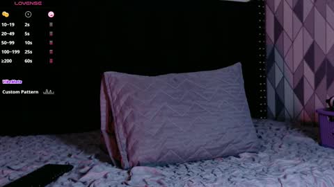 Gwen  online show from 09/26/25, 07:51