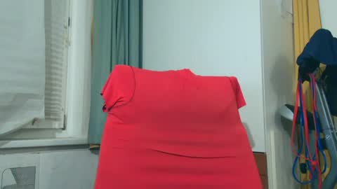 Snapshot of naturista25 chatting on 08/02/26, 12:20 naturista25 online show from 08/02/26, 12:20