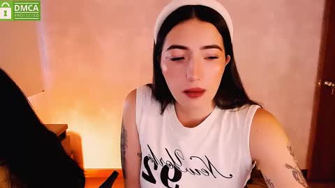 Natalia  Valeria online show from 01/09/25, 11:25