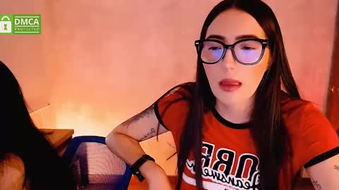 Natalia  Valeria online show from 01/22/25, 11:01