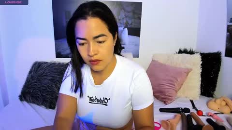Natalia online show from 03/02/25, 10:59