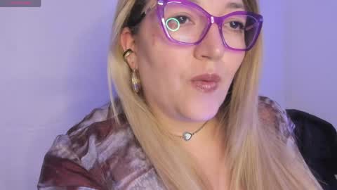 Nataly online show from 05/14/26, 11:44
