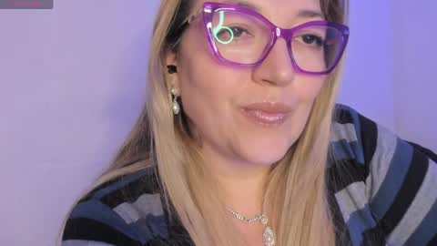 Nataly online show from 05/15/26, 10:50