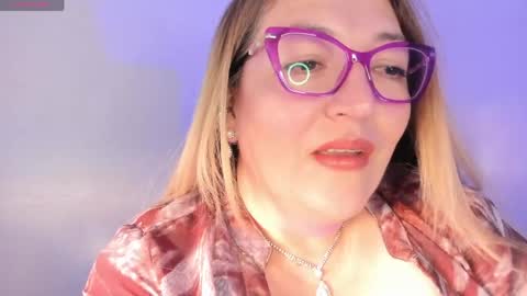 Snapshot of naty__mature_ chatting on 06/06/26, 06:23 Nataly online show from 06/06/26, 06:23