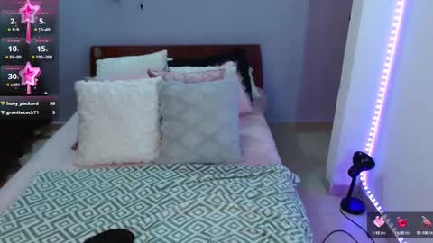 Natalia online show from 01/30/25, 03:33