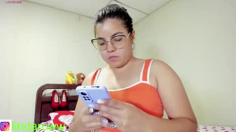 Snapshot of natybigass chatting on 10/04/25, 12:19 Natybigass online show from 10/04/25, 12:19