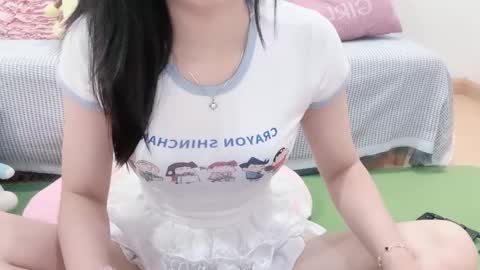 Kiki online show from 10/09/25, 03:04