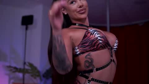 Naty online show from 01/14/26, 07:30