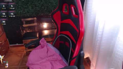 Snapshot of natykors_m_ chatting on 12/18/25, 04:57 Sofia IG Natykors08 online show from 12/18/25, 04:57