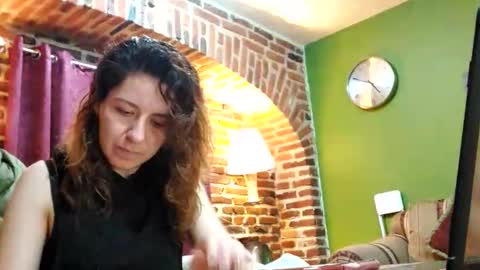 Snapshot of natymia chatting on 02/11/26, 10:04 Natymia online show from 02/11/26, 10:04