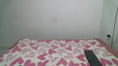 Snapshot of natyscoth chatting on 02/18/25, 02:49 online show from 02/18/25, 02:49