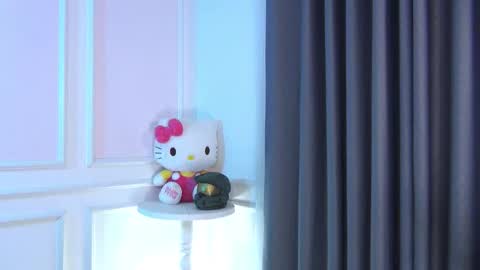 Snapshot of natysnow chatting on 10/30/25, 11:49 IG nattichips online show from 10/30/25, 11:49