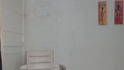 Stella Mcqueen online show from 02/05/25, 11:17