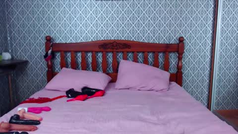 naughty0shy77anna online show from 12/02/24, 11:34