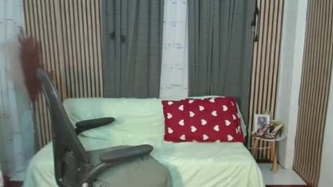 Jelay online show from 02/26/25, 04:14