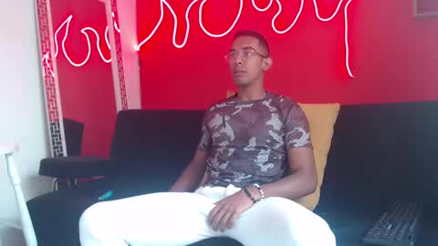 Snapshot of naughty_ares chatting on 09/21/25, 02:08 naughty_ares online show from 09/21/25, 02:08