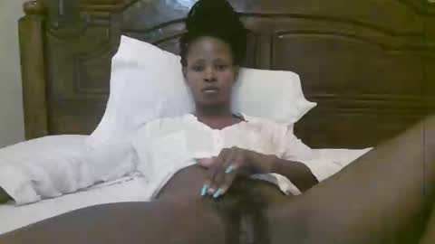 alisha online show from 12/21/25, 08:43