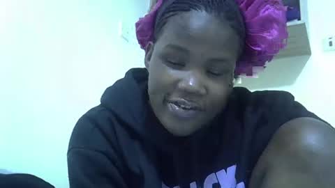 candy online show from 11/22/25, 10:36