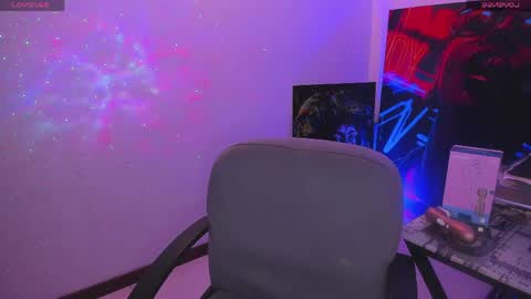 Megan online show from 05/01/26, 02:16