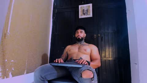 Miller online show from 01/10/25, 03:39