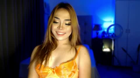 Snapshot of naughty_dreamerxxx chatting on 05/26/26, 12:12 Queen Jess online show from 05/26/26, 12:12