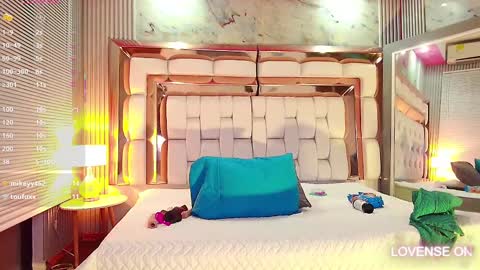 SASHA  online show from 02/13/25, 02:56