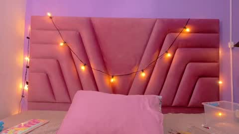 SASHA  online show from 11/14/25, 03:05