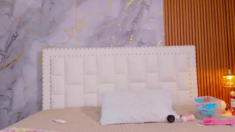 SASHA  online show from 11/29/25, 02:58