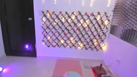 SASHA  online show from 03/18/26, 06:16