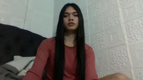 Snapshot of naughty_emmats chatting on 12/18/24, 07:30 emma online show from 12/18/24, 07:30